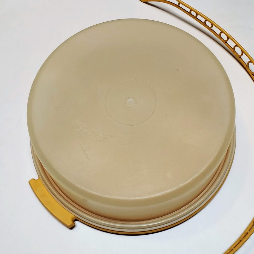 Vintage Tupperware Pie Cake Keeper Taker Carrier - Picture 4 of 5